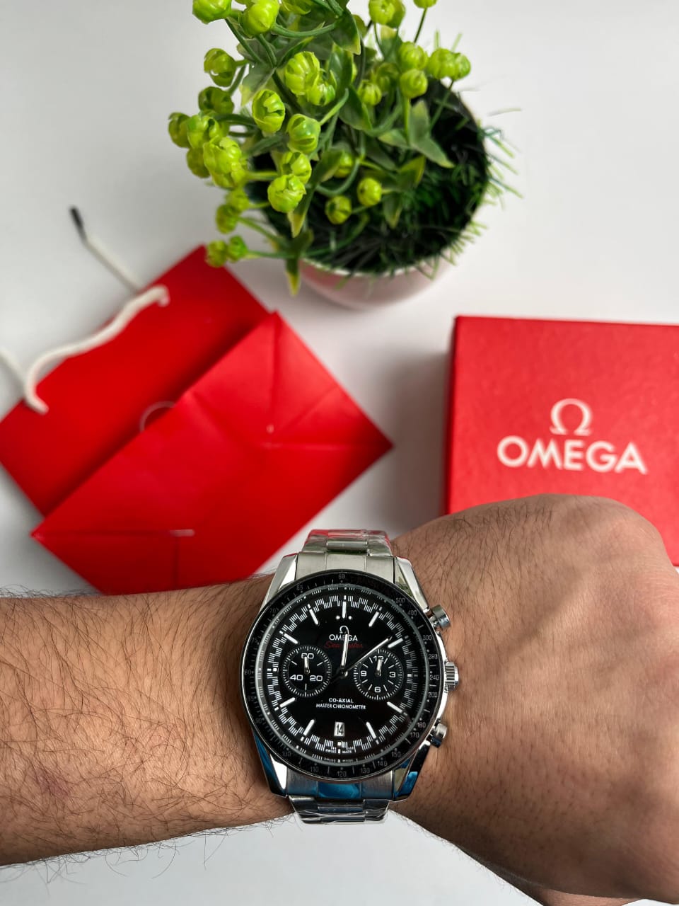 Omega Metal – Black
