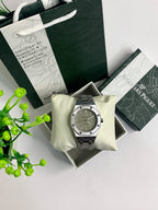 AUDEMARS PIGUT Royal oak-GRAY
