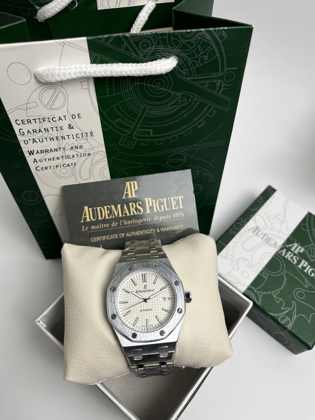AUDEMARS PIGUT Royal oak-White