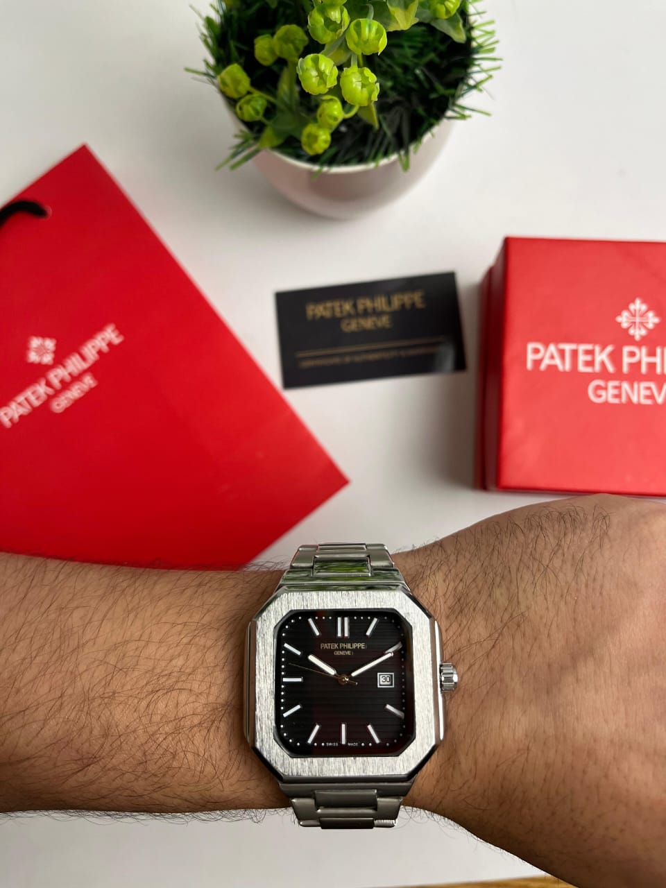 PATEK PHILIPPE-Black METAL