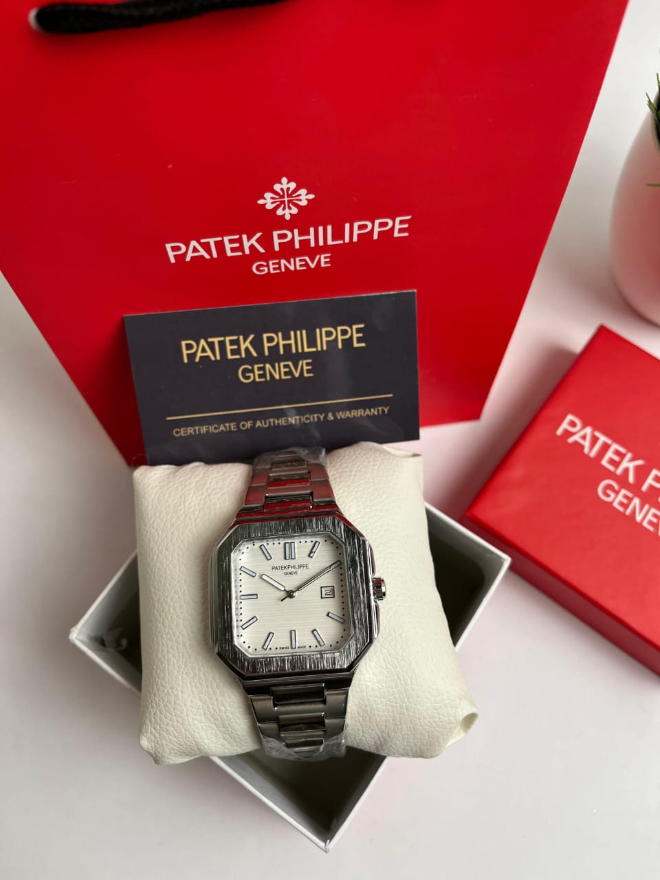 PATEK PHILIPPE-White METAL