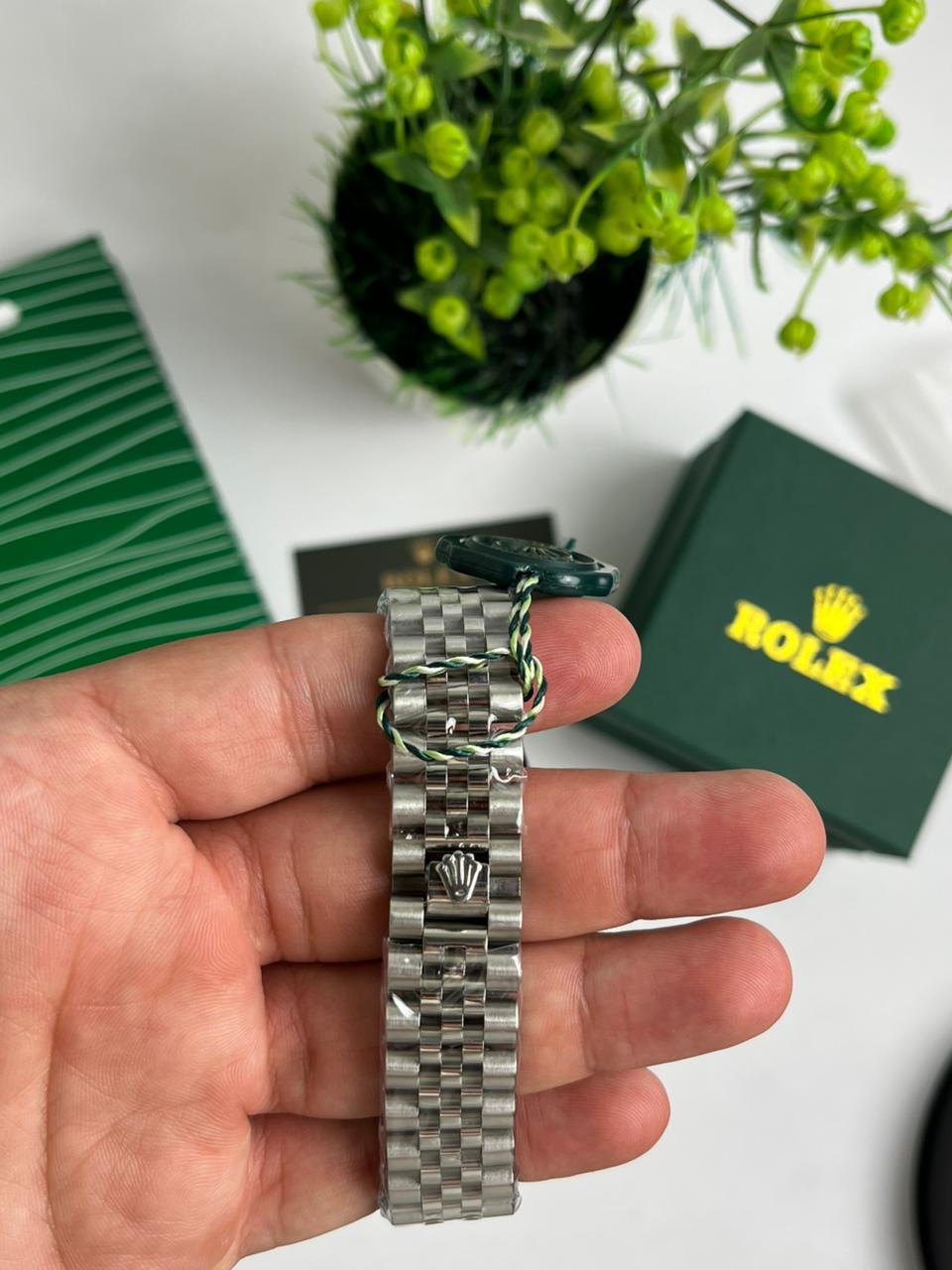 ROLEX Date Just - White