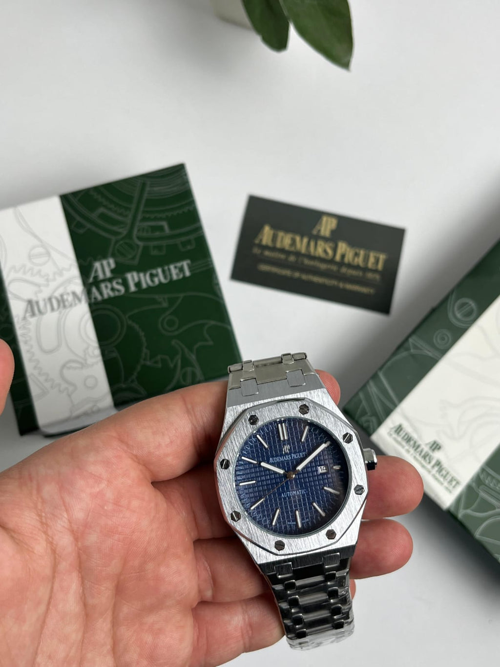 AUDEMARS PIGUT Royal Oak-Blue